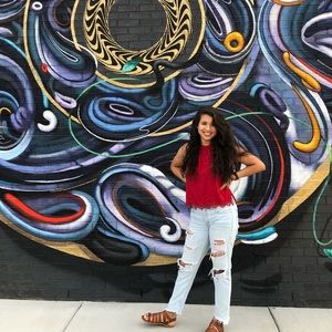 Meet your Posher, Karina